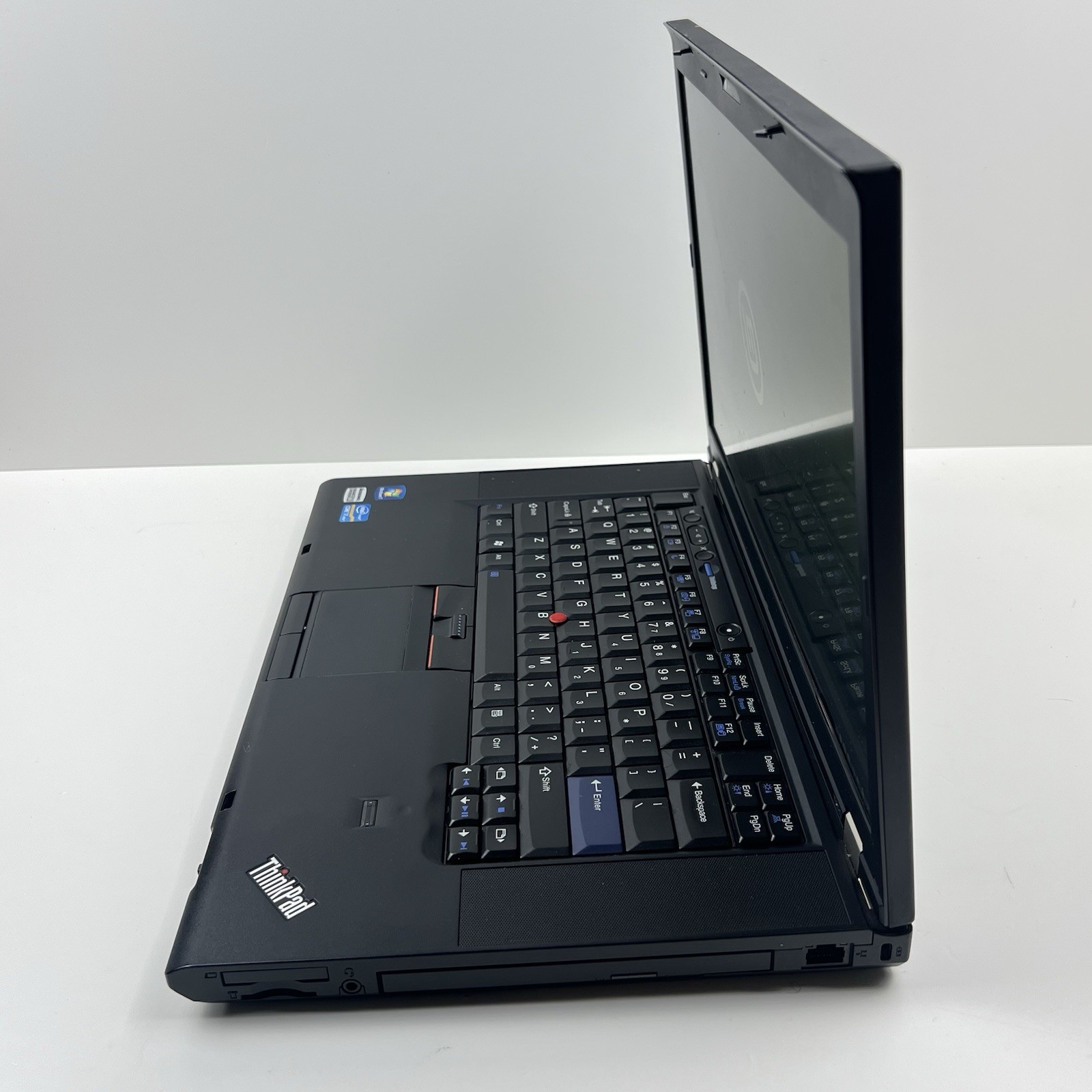 Lenovo ThinkPad T520 Intel i7-2640M 8GB 320GB HDD Linux Mint OS w/Charger|ELP100