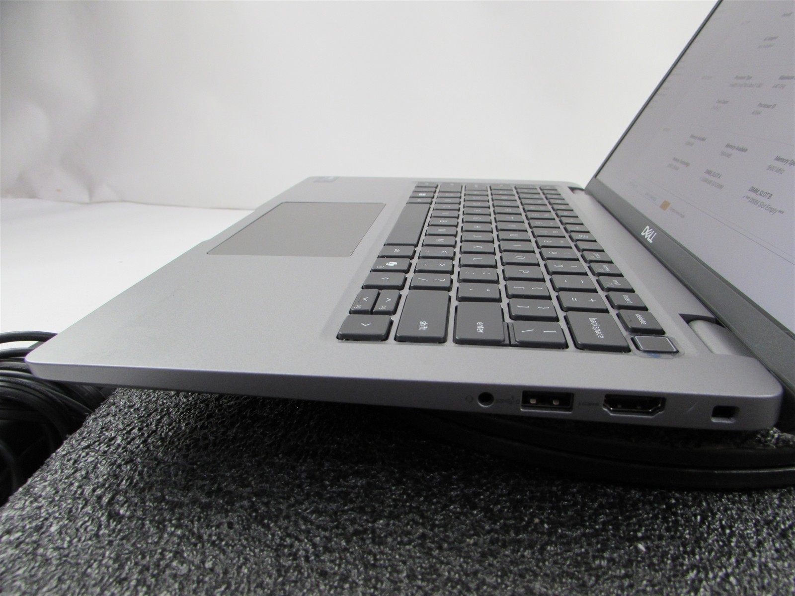 DELL LATITUDE 5450 1920X1080 FHD CORE ULTRA 5 135U 256GB SSD 16GB RAM NO O.S