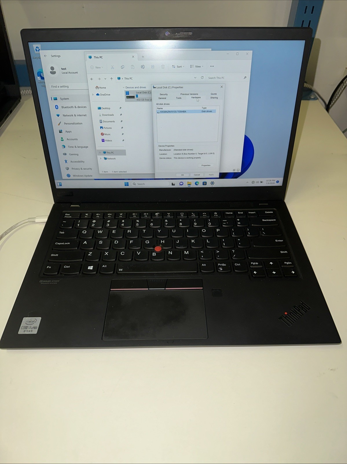 Lenovo ThinkPad X1 Carbon 8th Gen 14″ i7-10610U, 16GB RAM, 512GB SSD, Win 11 Pro