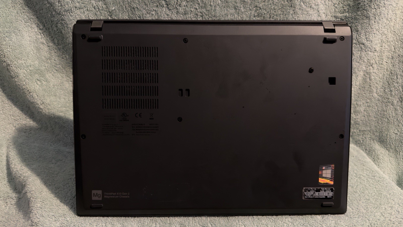 Lenovo ThinkPad X13 Gen 2 13.3 in (512GB SSD, Intel Core i7-1165G7, 16GB, NO OS)