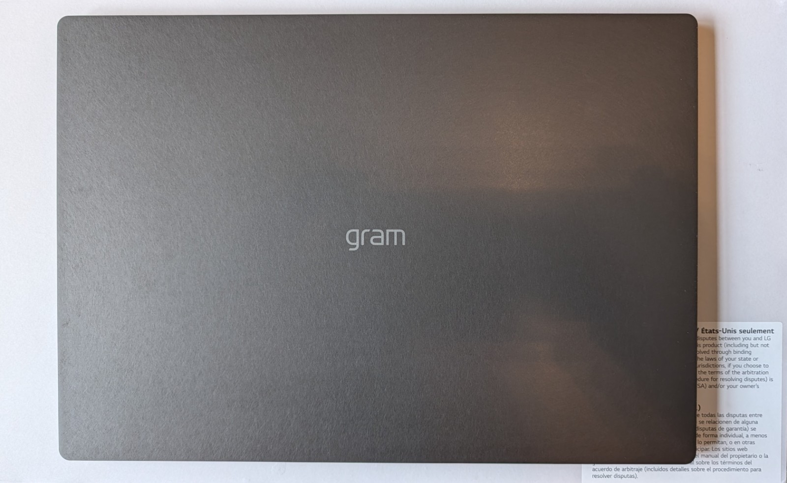 LG Gram 16 Laptop 16Z90TS-G.AUG9U1 Core Ultra 9 Series 2 32GB RAM 2TB SSDs IPS