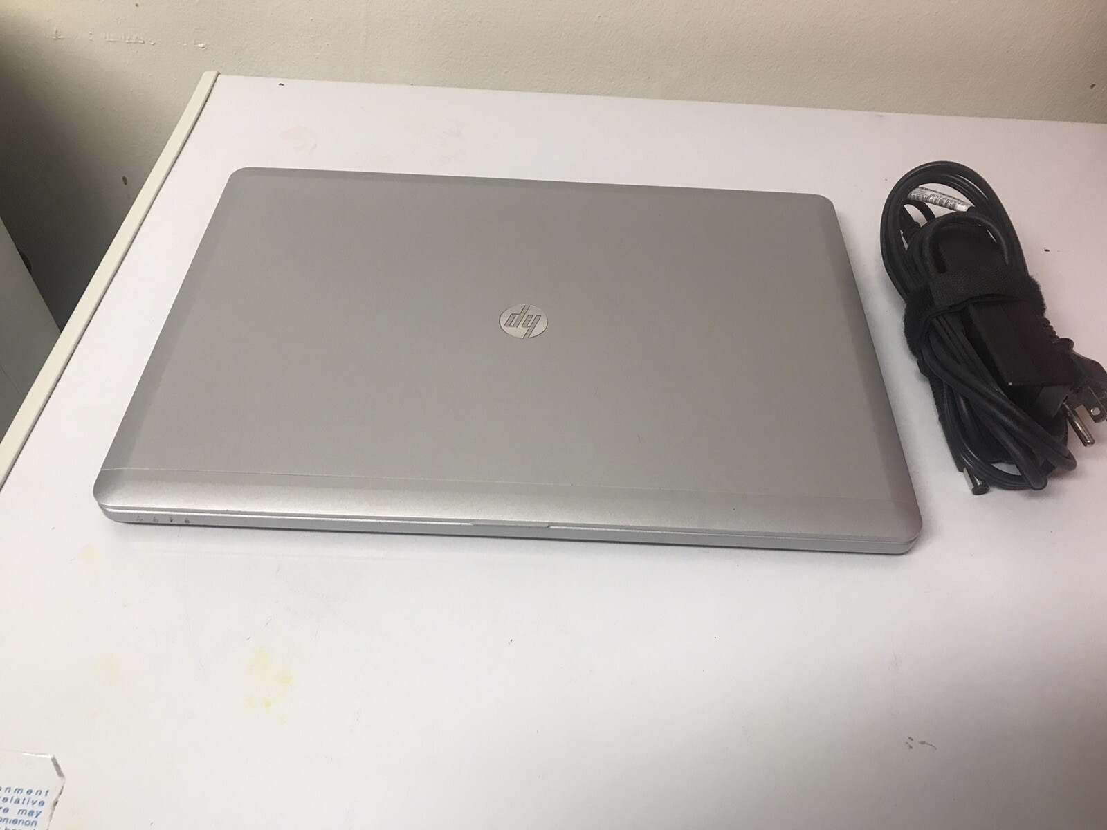 HP elitebook 9470m (256gb Ssd Intel Core i5 3rd Gen., 1.8GHz, 8GB)