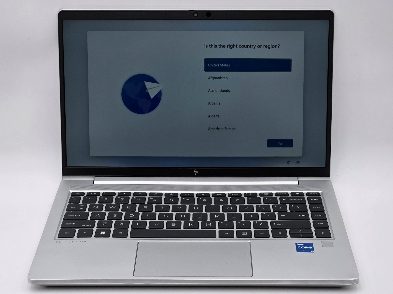 HP EliteBook 640 G10 14″ FHD I5-1345U 512GB 16GB W11P Backlit FP Reader Warranty