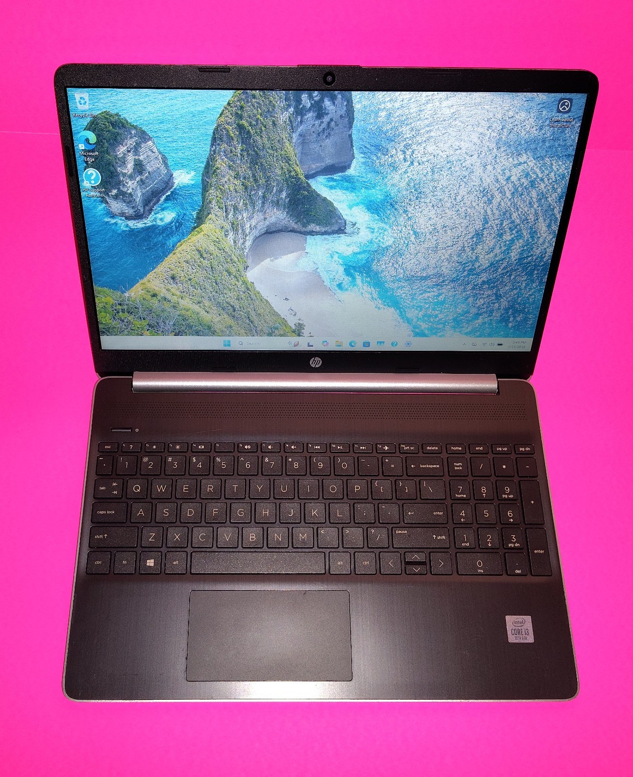 HP 15.6″ Touch Laptop Intel Core i3-1005G1 / 256GB SSD 8GB RAM Win 11 Home