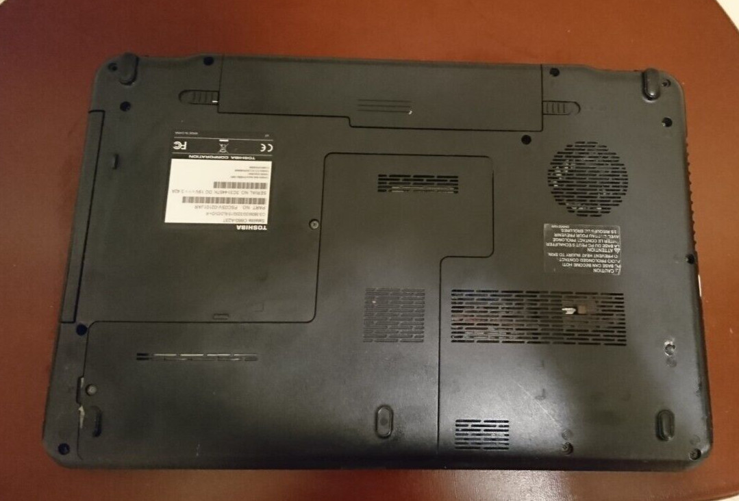 Toshiba Satellite C660-A237 15.6″ HD LCD Core i5 4GB 128GB SSD WiFi BT