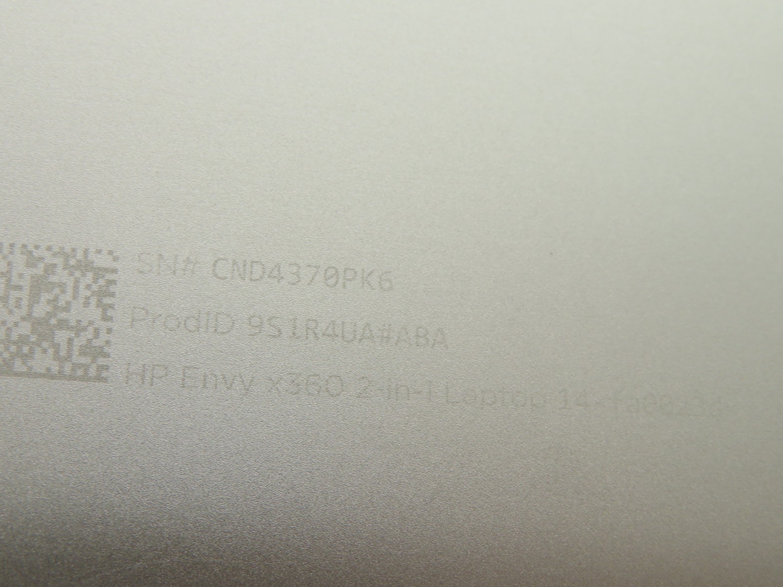 HP Envy x360 14-fa0023dx 14″ Touch AMD Ryzen 7 8840HS 3.3GHz 16GB RAM 1TB SSD