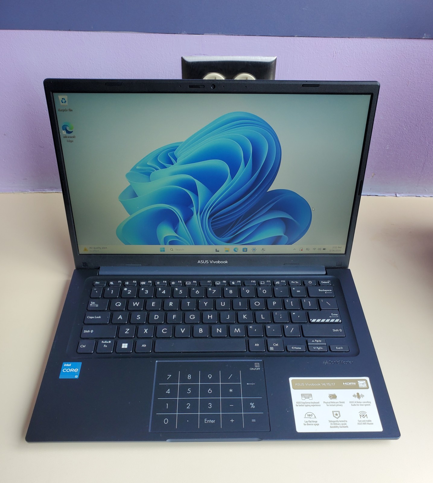 Asus Vivobook X1404ZA/12TH Gen I3-1215u/ 8GB RAM/128GB NVME SSD Windows 11 Home