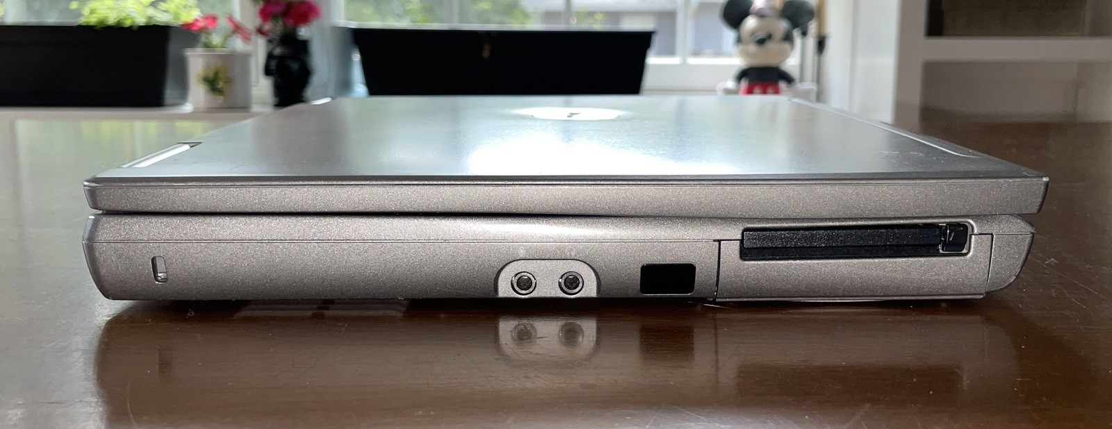 Dell Latitude D610 Retro Windows XP Laptop w/ batt, chrg. (N3B1)