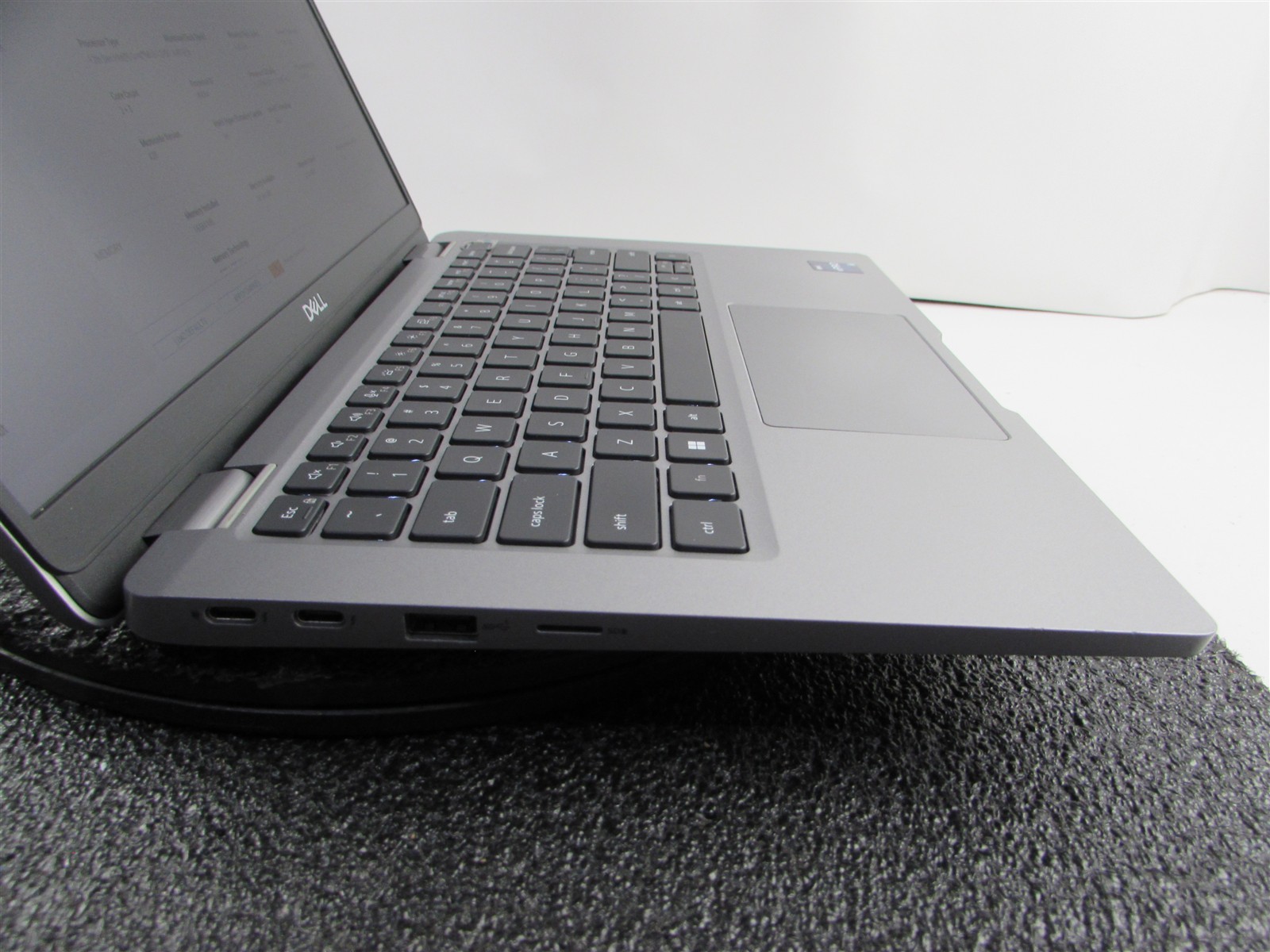 DELL LATITUDE 5330 FHD TOUCHSCREEN I5-1245U 10 CORE 512GB SSD 16GB RAM NO O.S
