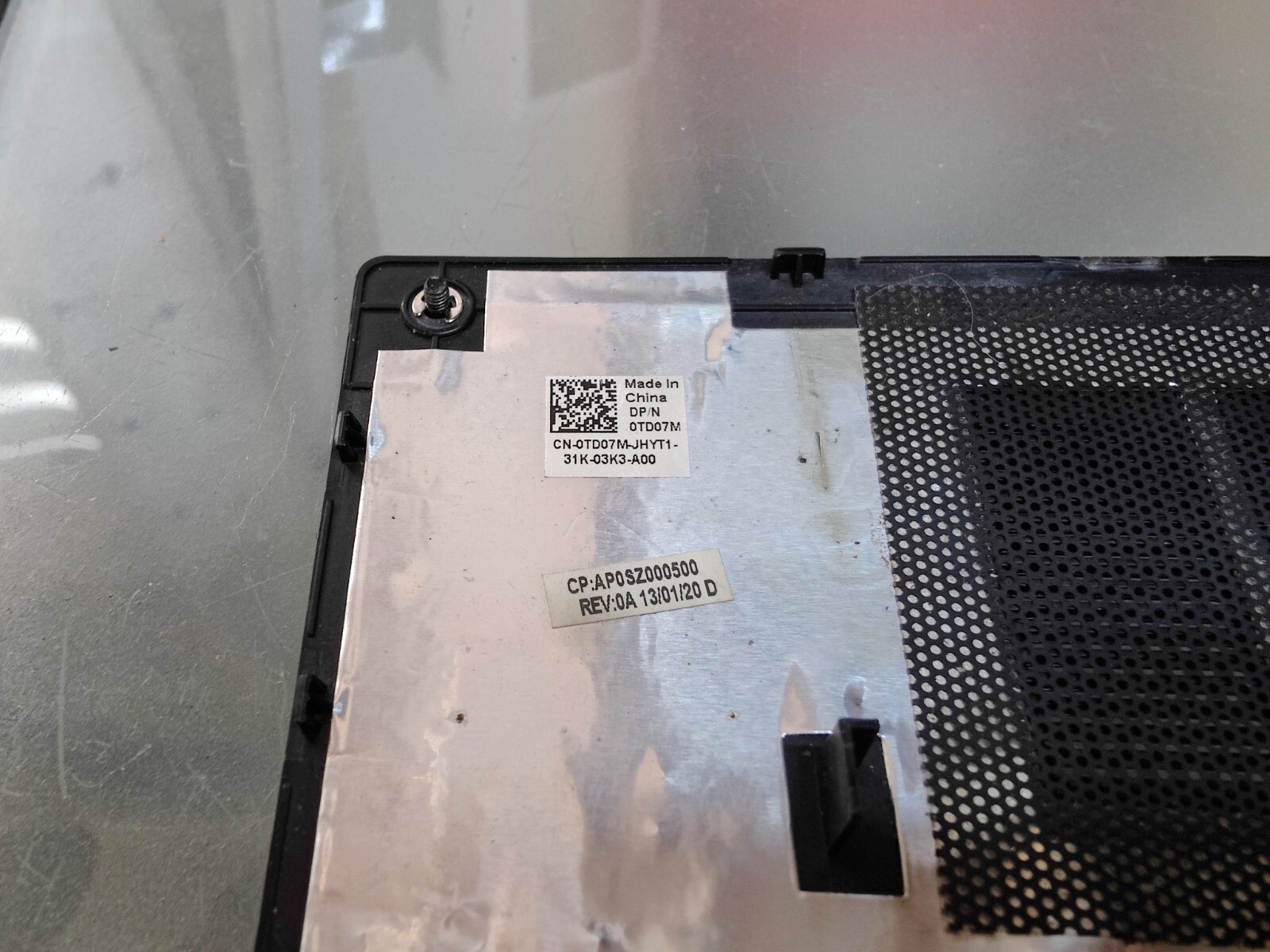 DELL 3521 5537 3537 5521 COVER COPERCHIO PORTA CN-0TD07M ORIGINALE
