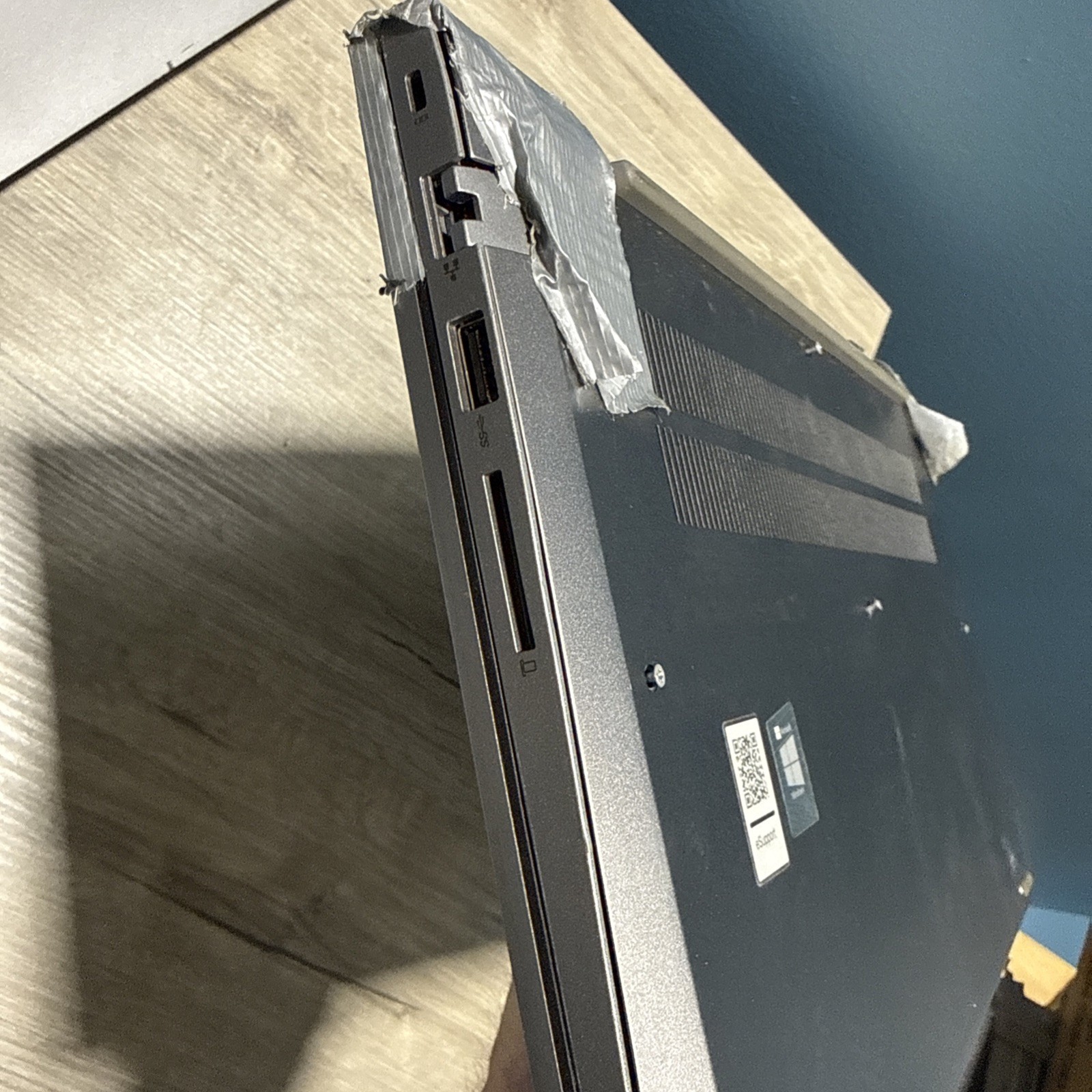 Lenovo ThinkBook 14 G2 ITL LAPTOP Core i7-1165G7 @ 2.8GHz / 8GB – PARTS/REPAIR