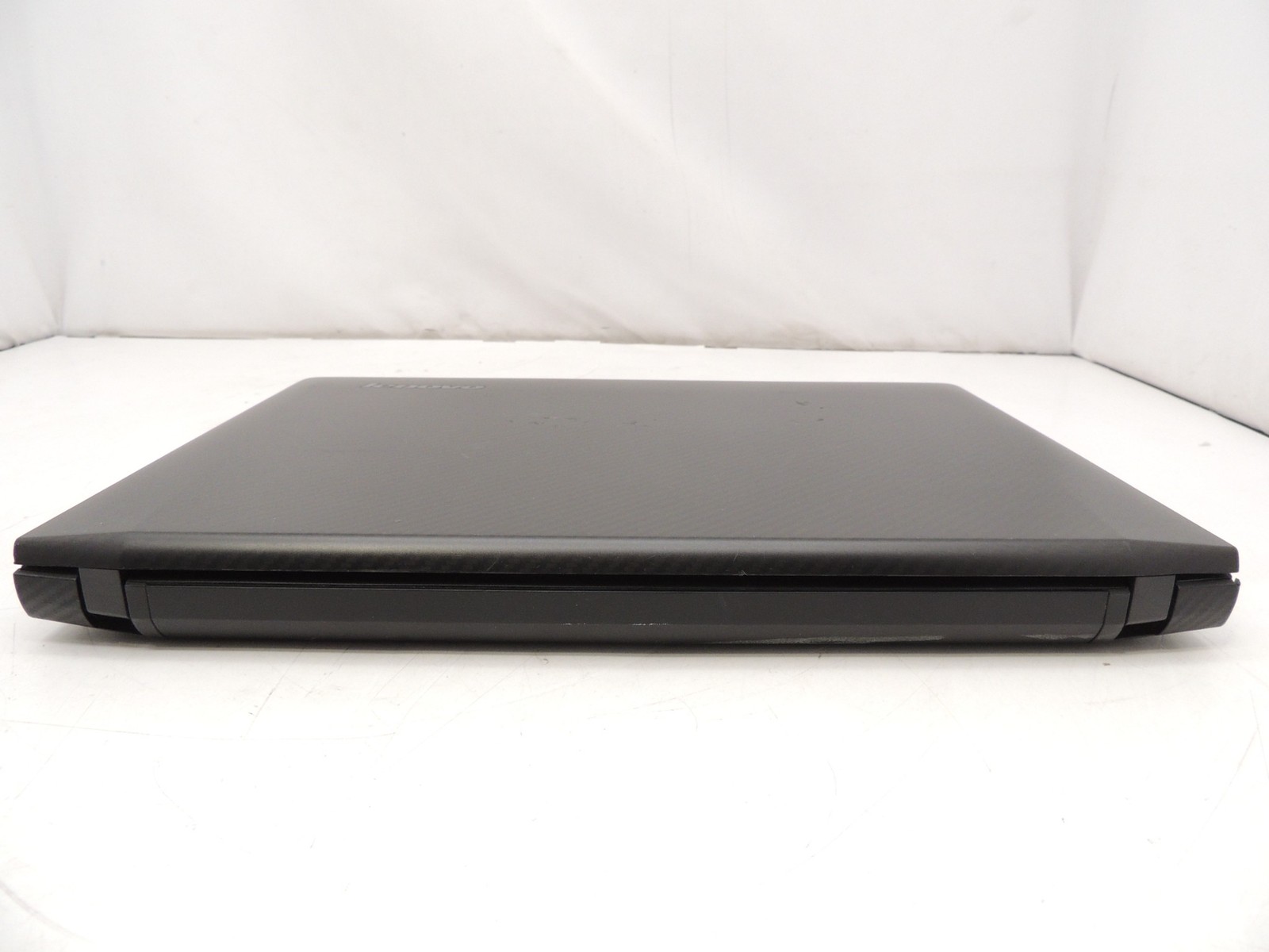 Lenovo Y410P i7 4700MQ 16GB 480GB Geforce 750M DVDRW Complete Laptop No OS