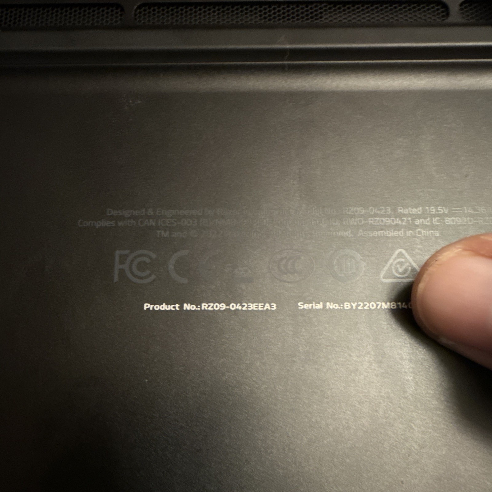 Razer Blade 17 i7-12800H 16GB RTX 3060 1tb SSD
