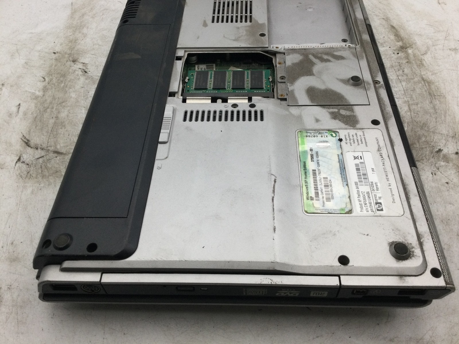 HP PAVILION DV1000 – FOR PARTS – INTEL PENTIUM M – 512MB RAM – READ DESCRIP – BB
