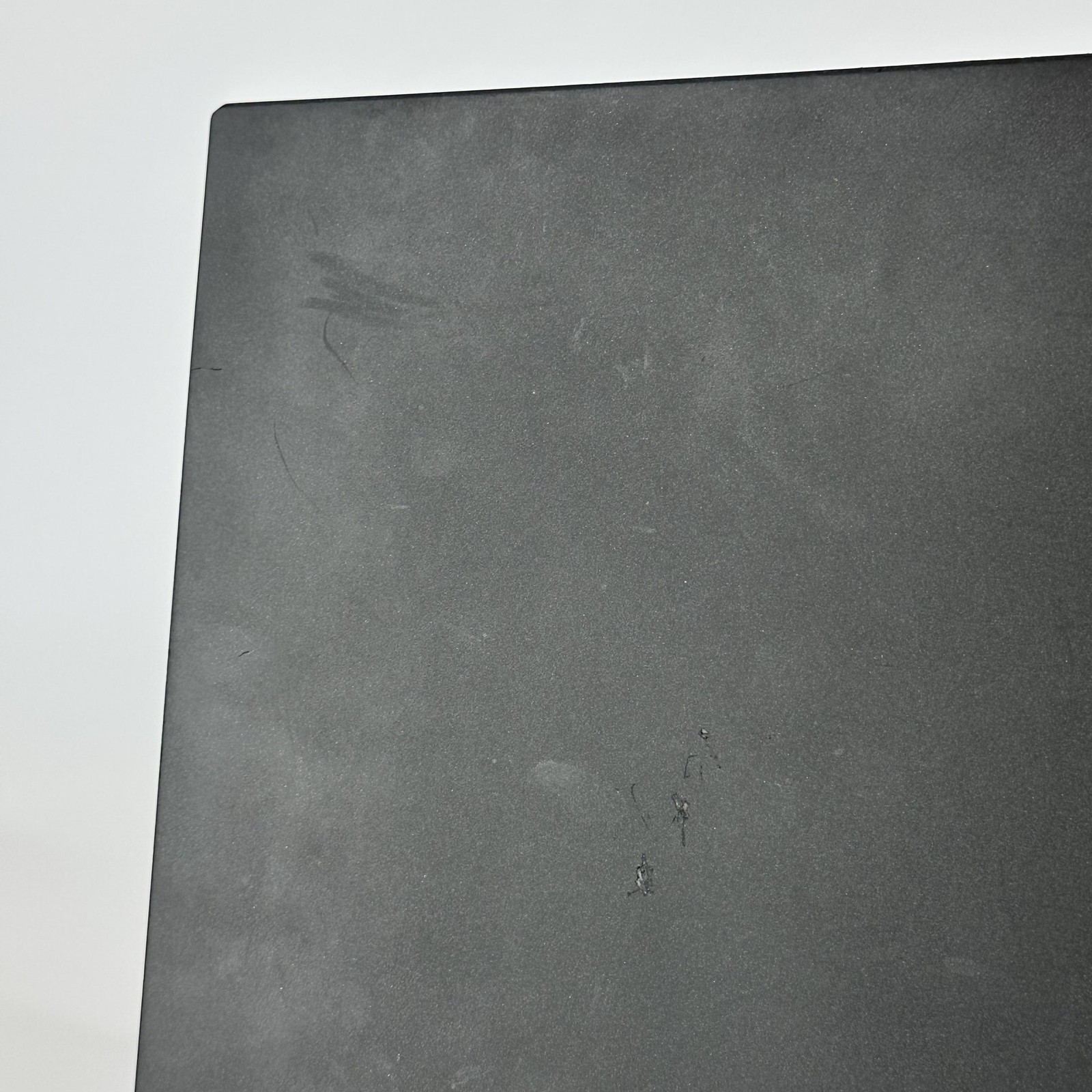Lenovo ThinkPad T550 15″ FHD i7-5600U 2.60 GHz 16GB 256GB SSD – Backlight Issue