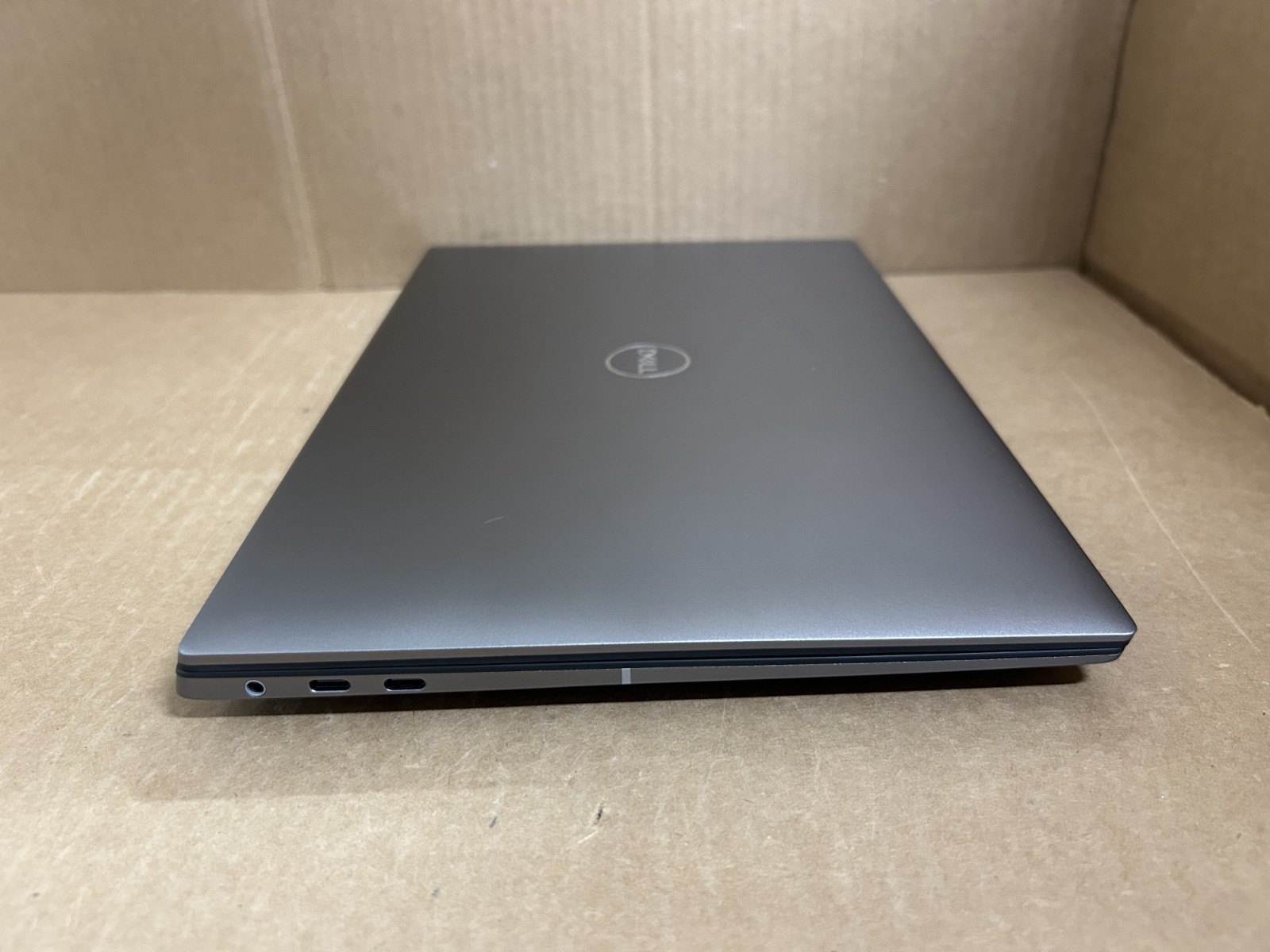 Dell Precision 5490 14″ Laptop Intel Ultra 7 165H 32GB DDR5 1TB RTX 2000 ADA