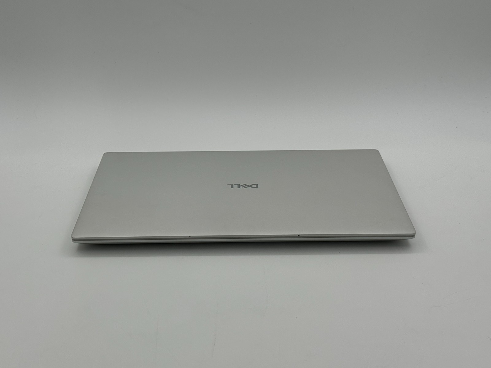 Dell Premium 14.5″ 3.2K OLED Touch Laptop Intel Ultra 7 255H 32GB 1TB SSD