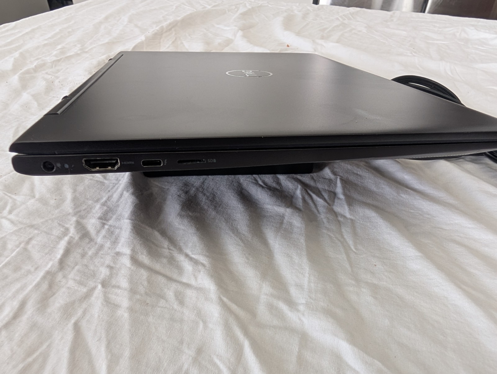 Dell Inspiron 7591 2-in-1 15.6-inch i7-10510U@1.8 4K Touch Stylus 16Gb 512Gb