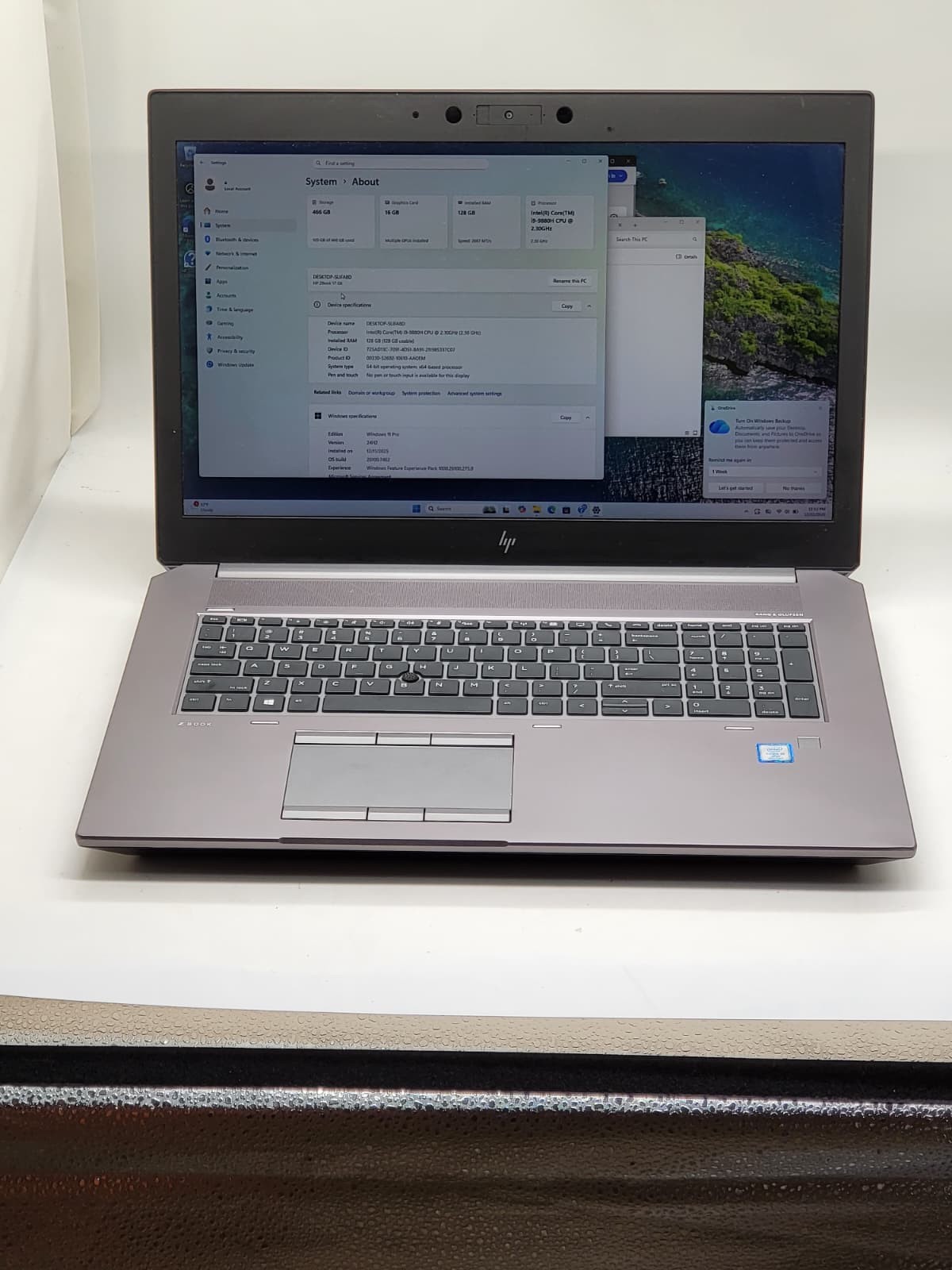 HP ZBook 17” Core i9 32 GB RAM 1TB SSD 6GB RTX 3000 Pro WORKSTATION 3YR WARNTY