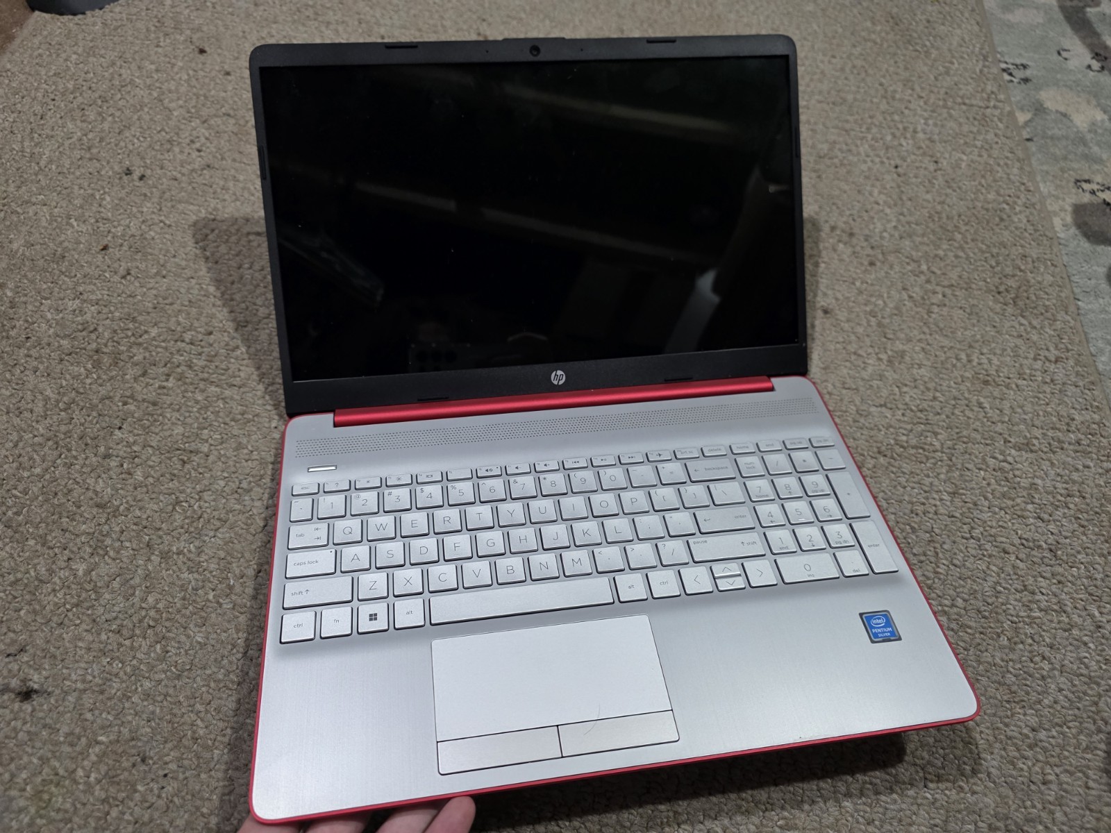 HP 15-dw0081wm 15.6″ Laptop Intel Pentium Silver N5030 No Ram NO HDD/OS