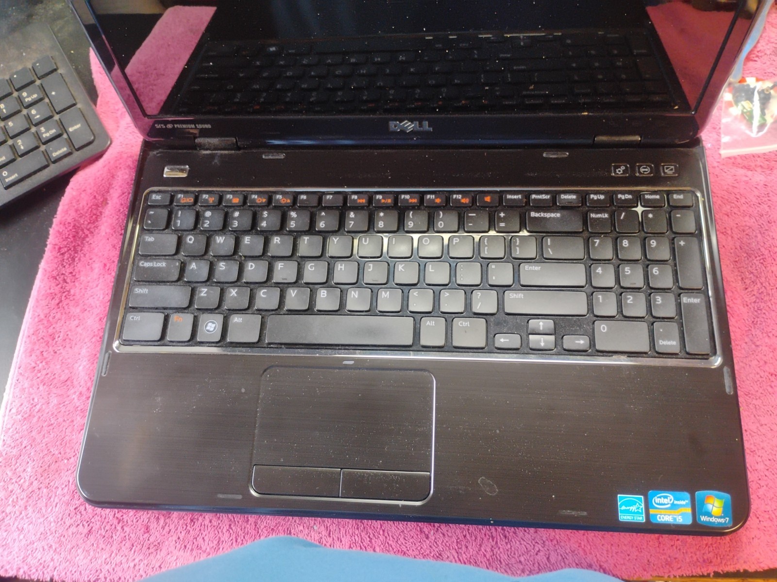 Dell Inspiron N5110 laptop non-working for parts – used