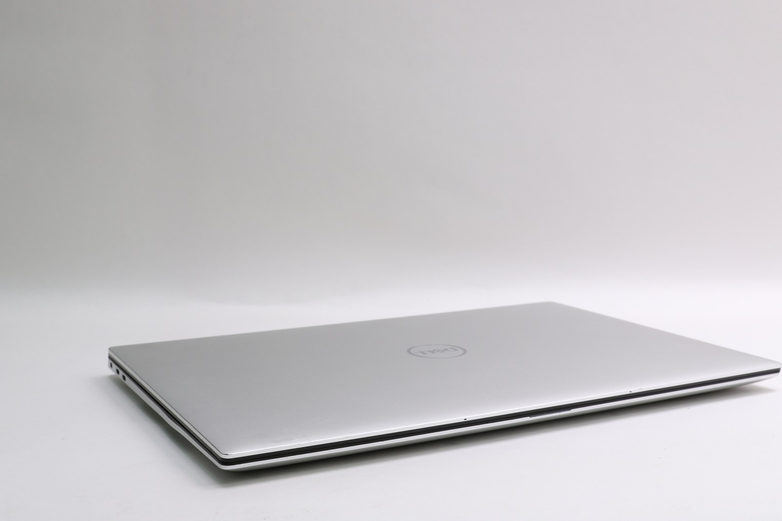 15.6″ Dell XPS 15 9530, i7-13700H, 16GB, 256GB SSD, Intel Arc A370M