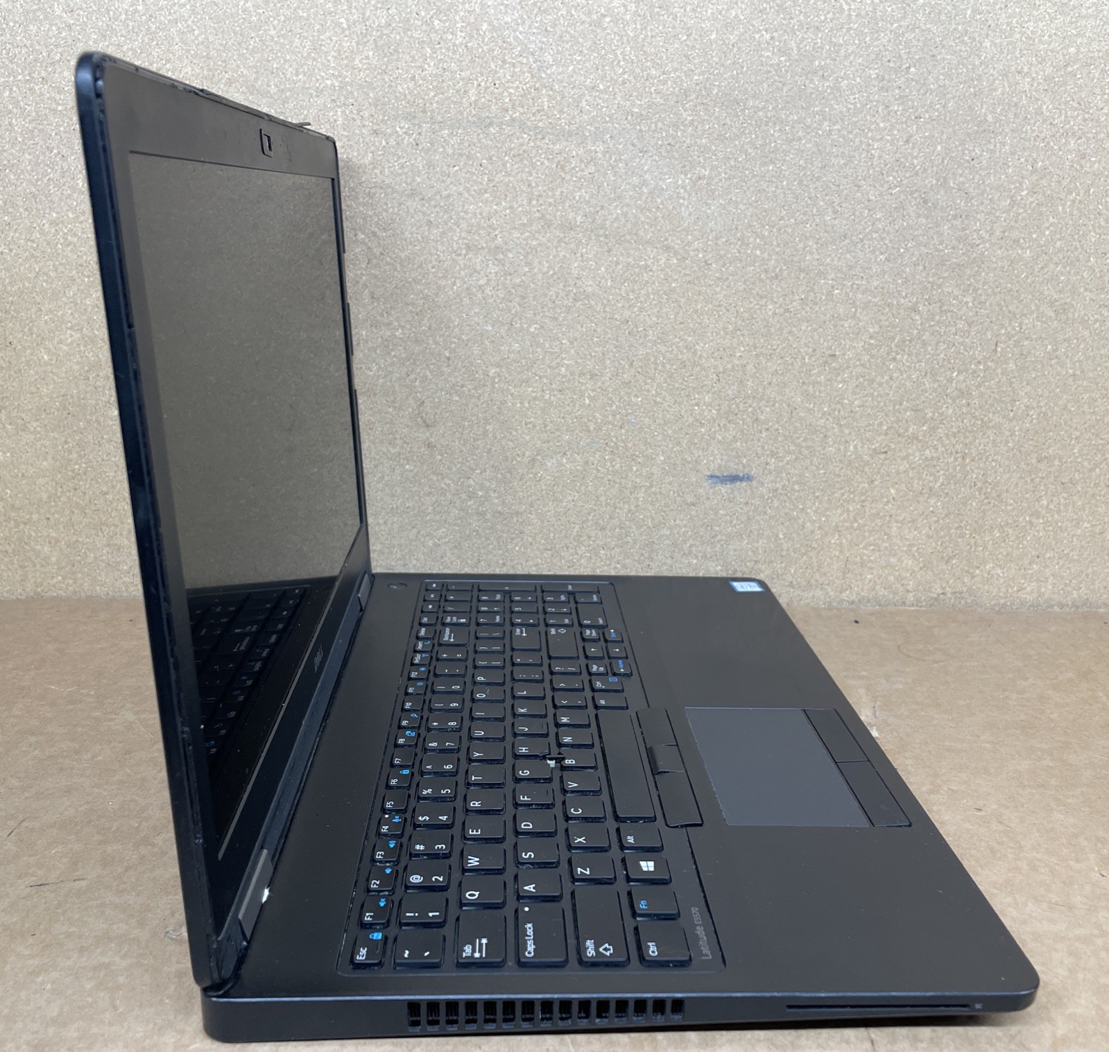 Dell Latitude E5570, Intel Core i5-6200U@2.30GHz, 8GB RAM, 256GB SSD, W10