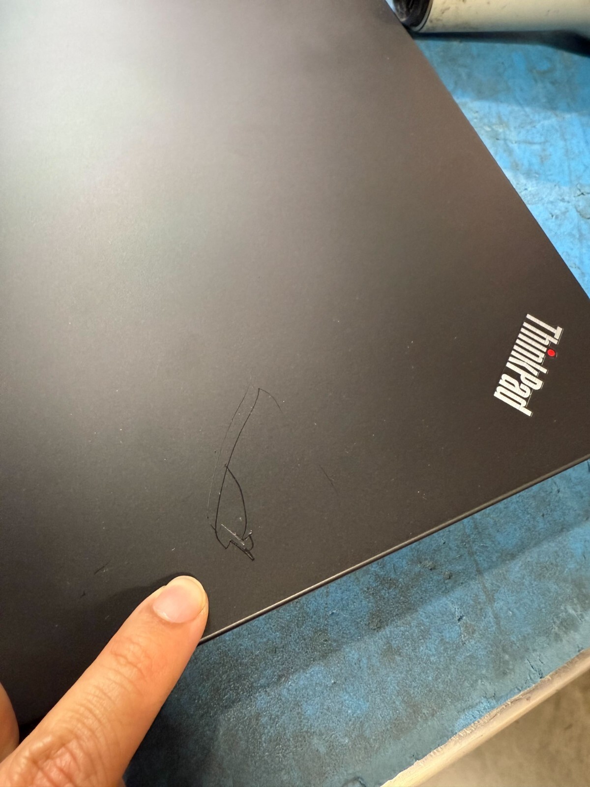 Lenovo ThinkPad P15v Gen 3 Black Laptop/i7-12700H/16GB DDR5/512GB SSD/Win 11Pro