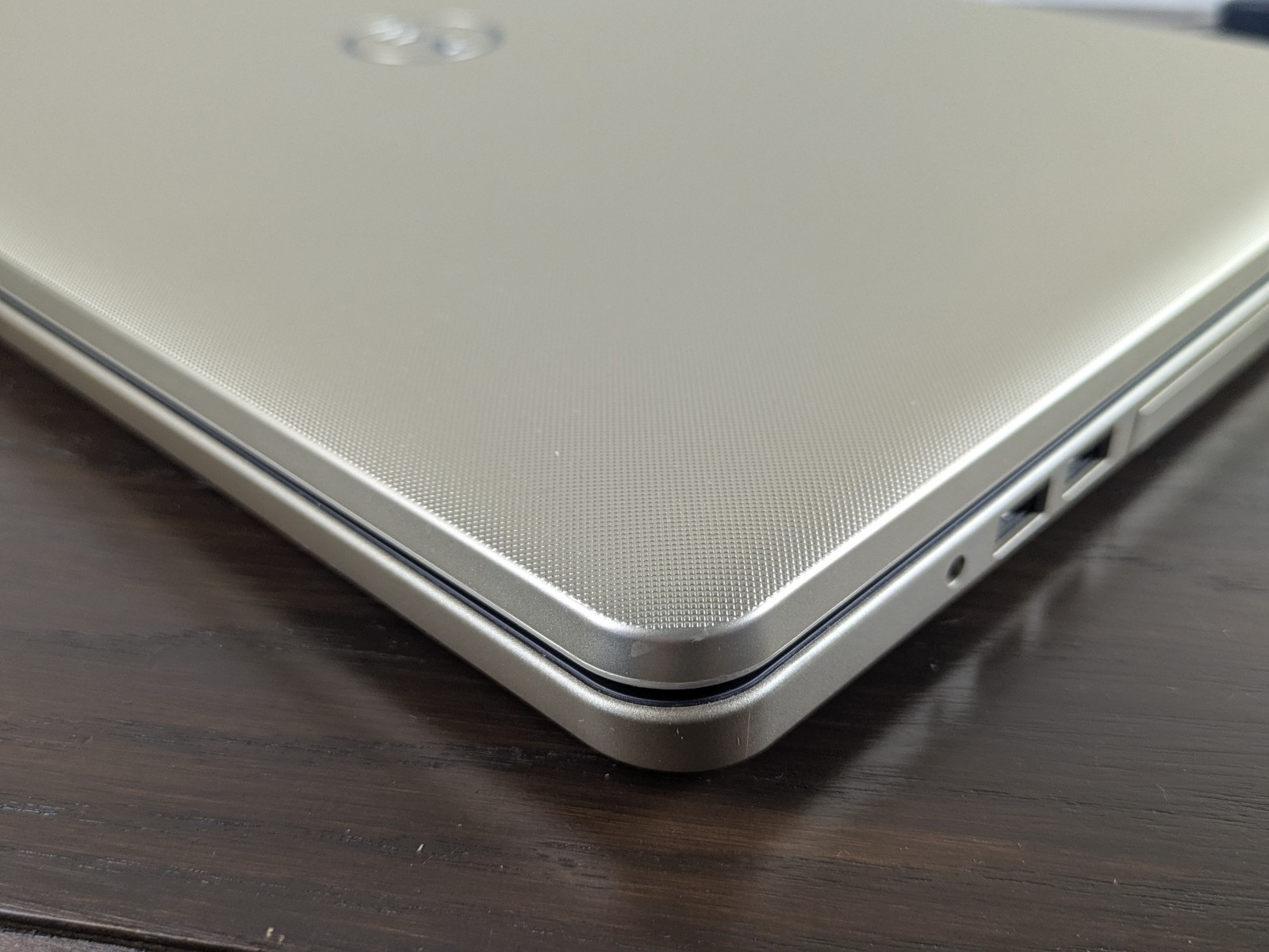 DELL INSPIRON 5755 Laptop AMD A8 Radeon R5 12 GB RAM Windows 10 480GB SSD Gold
