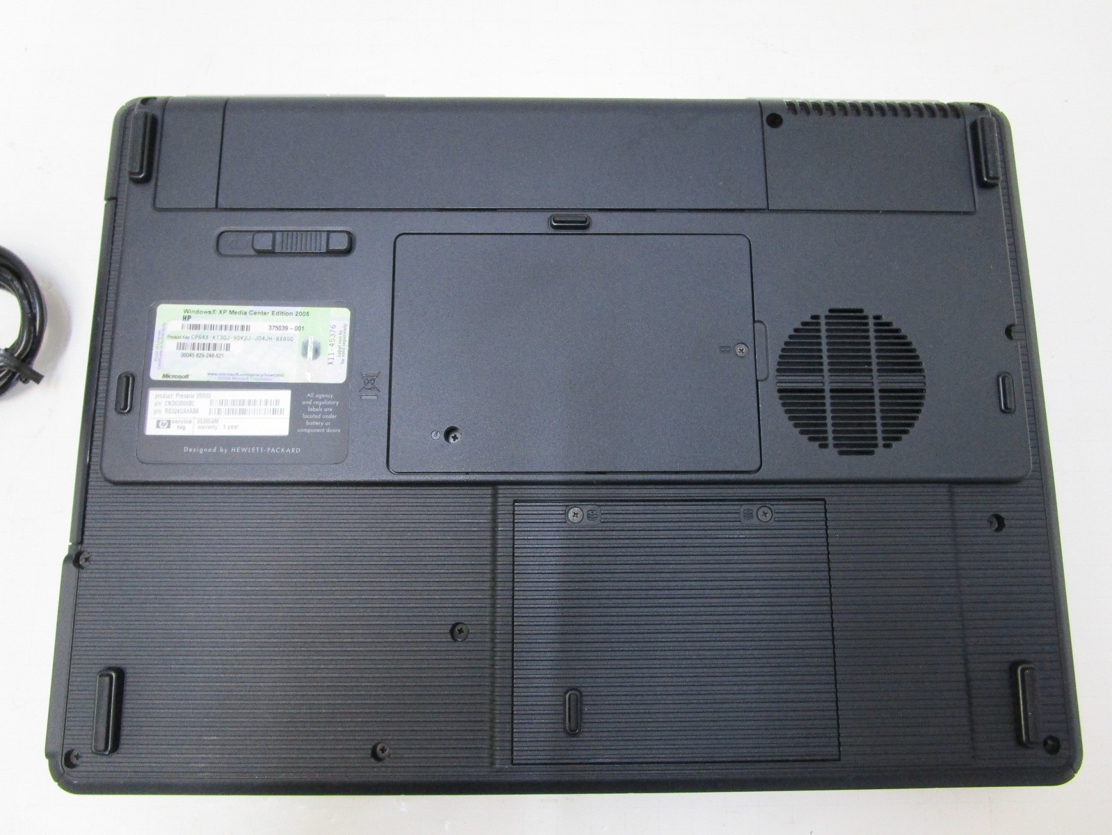 COMPAQ PRESARIO V5000 LAPTOP AMD 3300+ SEMPTRON 2GB RAM NO HDD NO O/S 💻🛠️
