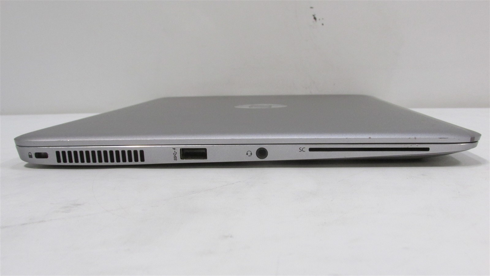 HP Elitebook Folio 1040 G3 i7-6600U 2.6GHz 16GB RAM 256GB m.2 14″ W10 Pro NO BAT