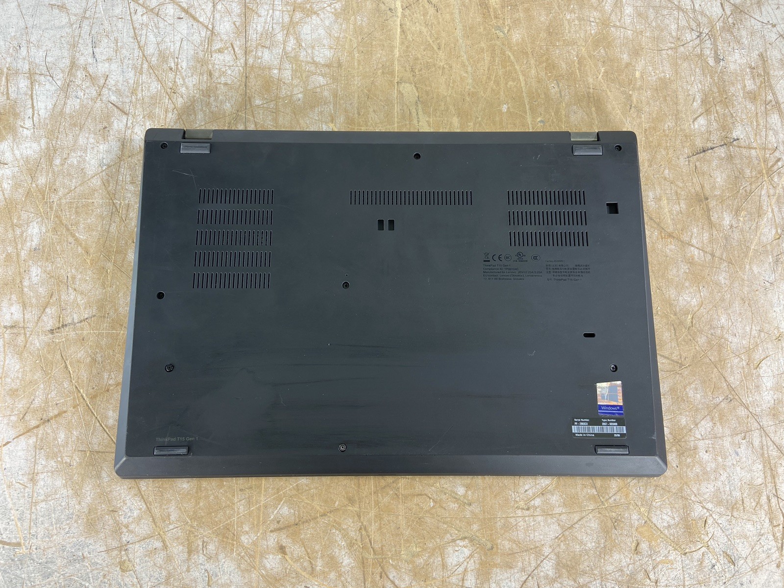 LENOVO THINKPAD T15 GEN 1 i7-10510U @ 1.80GHz, 16GB RAM, NO HDD/OS