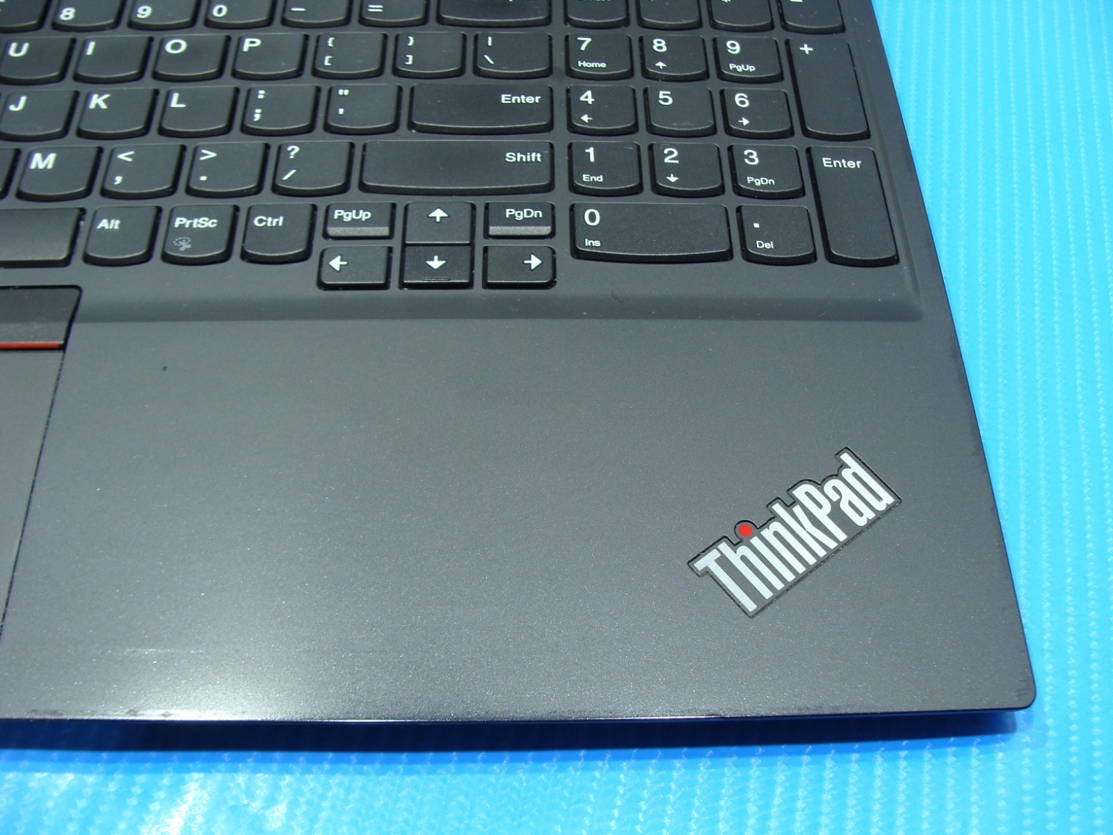 Lenovo ThinkPad E15 15.6″FHD Intel i5-10210U 1.6Ghz 8GB 512GB Windows 11 Pro +PA