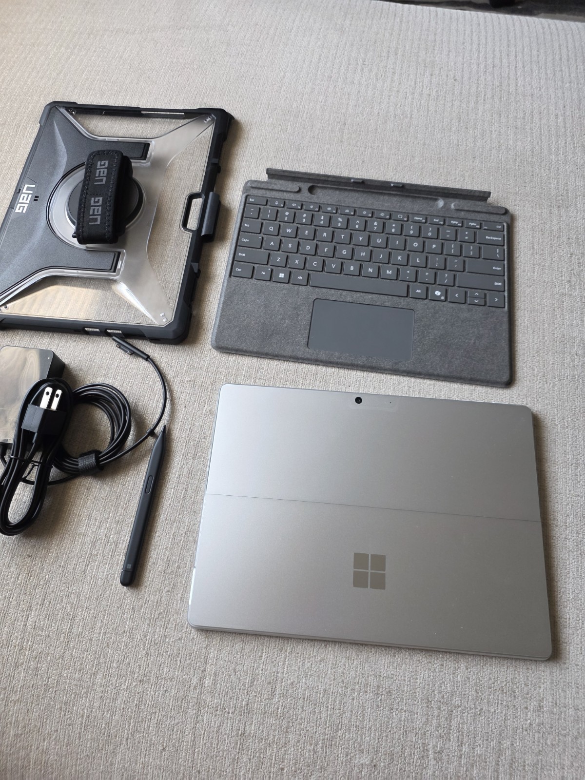 Microsoft Surface Pro 11 OLED Core Ultra 7 268V 32GB RAM 512GB SSD Keyboard, Pen