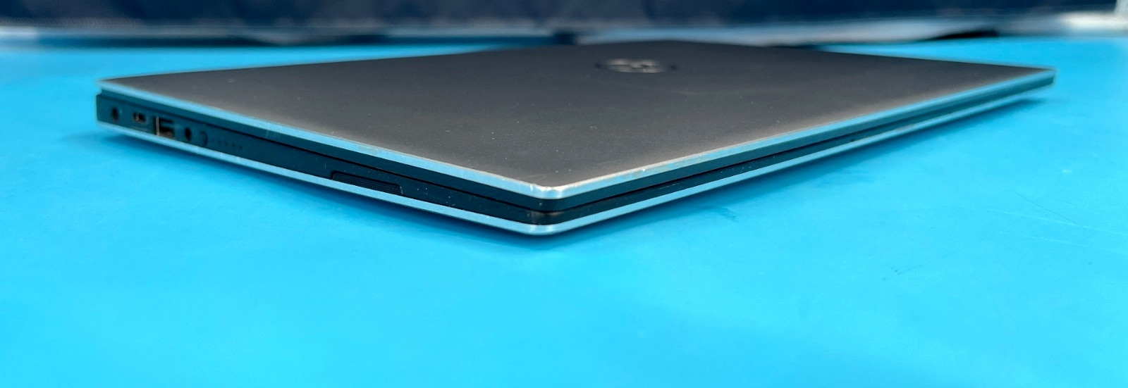 *Dell XPS 13 9360 13.3″ Intel Core i5-7200U 2.5GHz 8GB RAM 256 NVME NO OS/CORD*