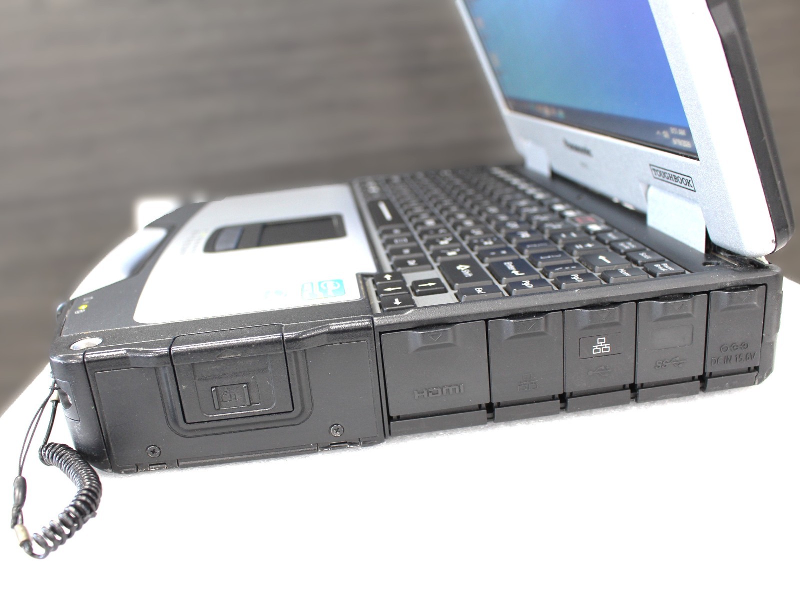 Panasonic Toughbook CF-31 MK4 Touchscreen i5-3380M 2.7GHz 128GB, 8GB, Win 10 pro