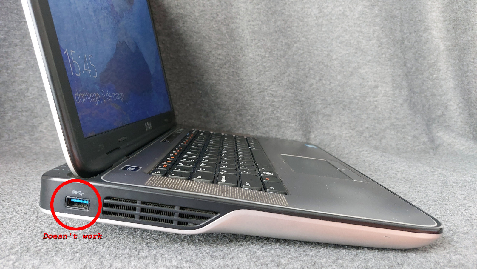 Laptop Dell XPS L502X