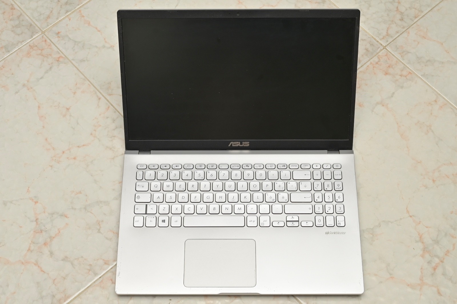 ASUS VivoBook X509FJ -15″ / i7 (8th) / 512GB SSD / MX230