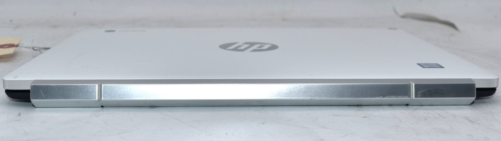 12.3″ HP ChromeBook X2 2-In-1 Touchscreen M3-7Y30 @ 1.00GHz 2GB RAM 32GB HD