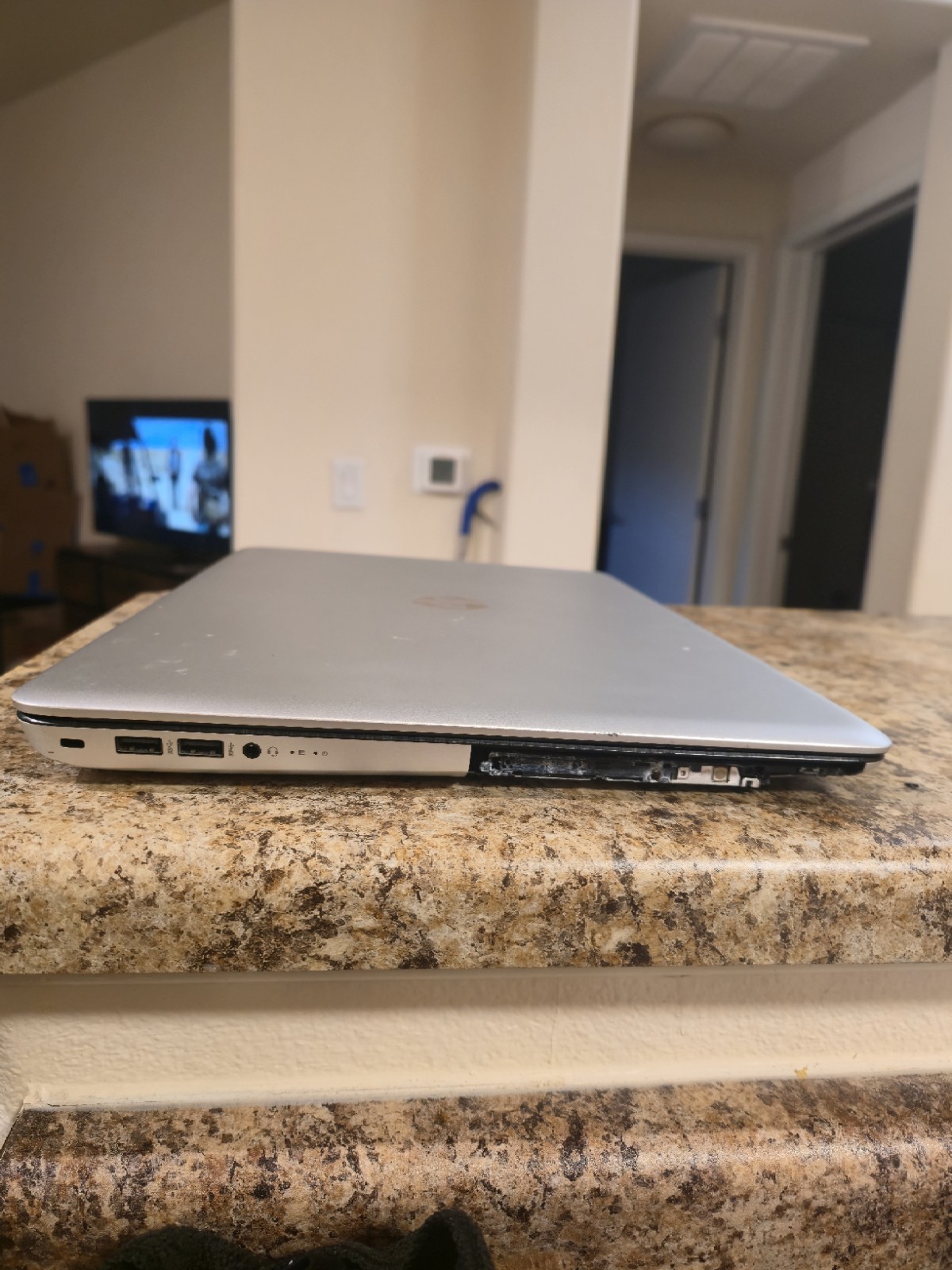 HP ENVY Notebook 17 inch gtx 950m 16gb ram 500gb SSD 2tb HDD Read description