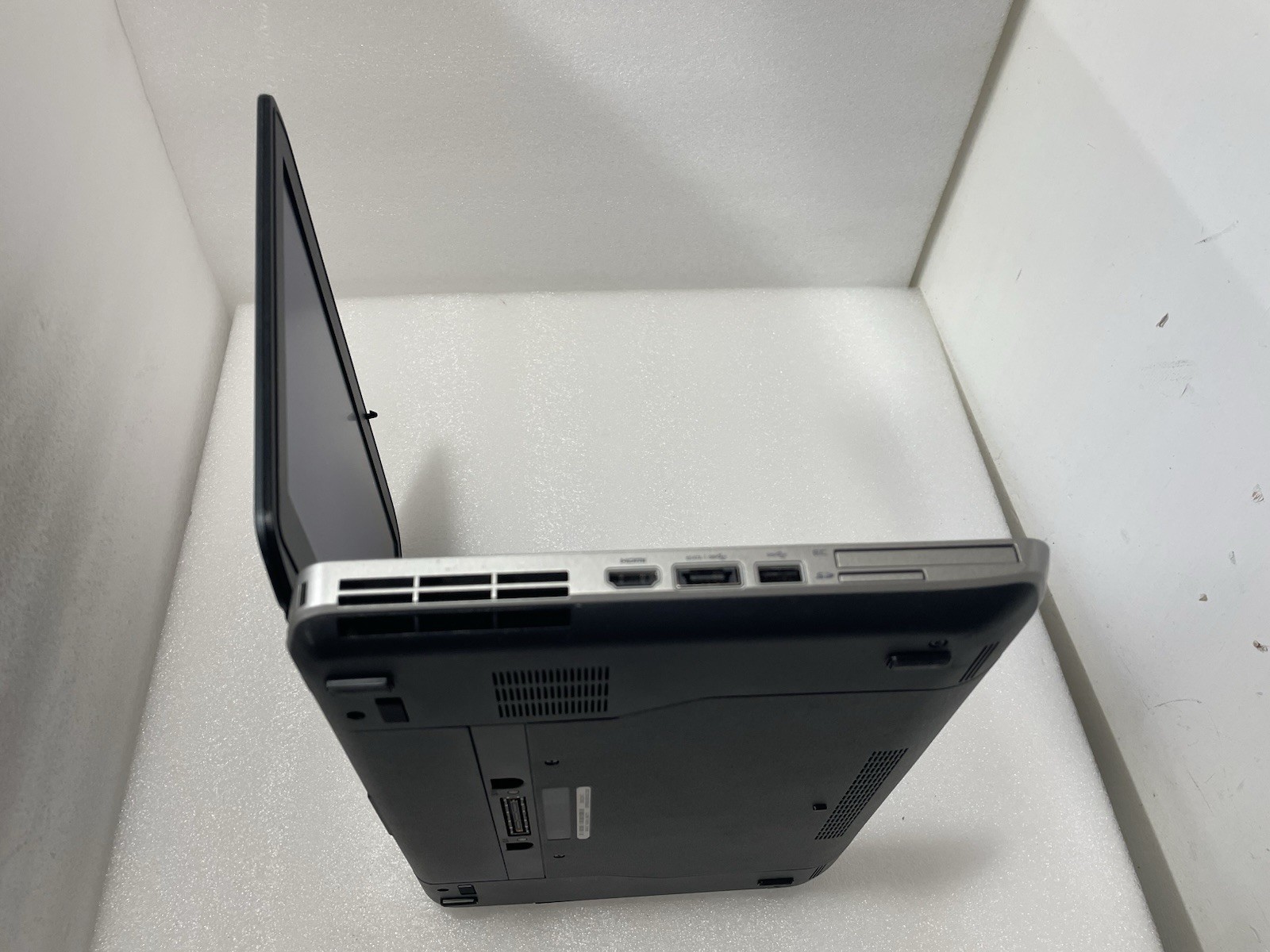 Dell Latitude E5430 128gb SSD Win 10 i3-3310m 2.40ghz 8gb RAM DVD HDMI
