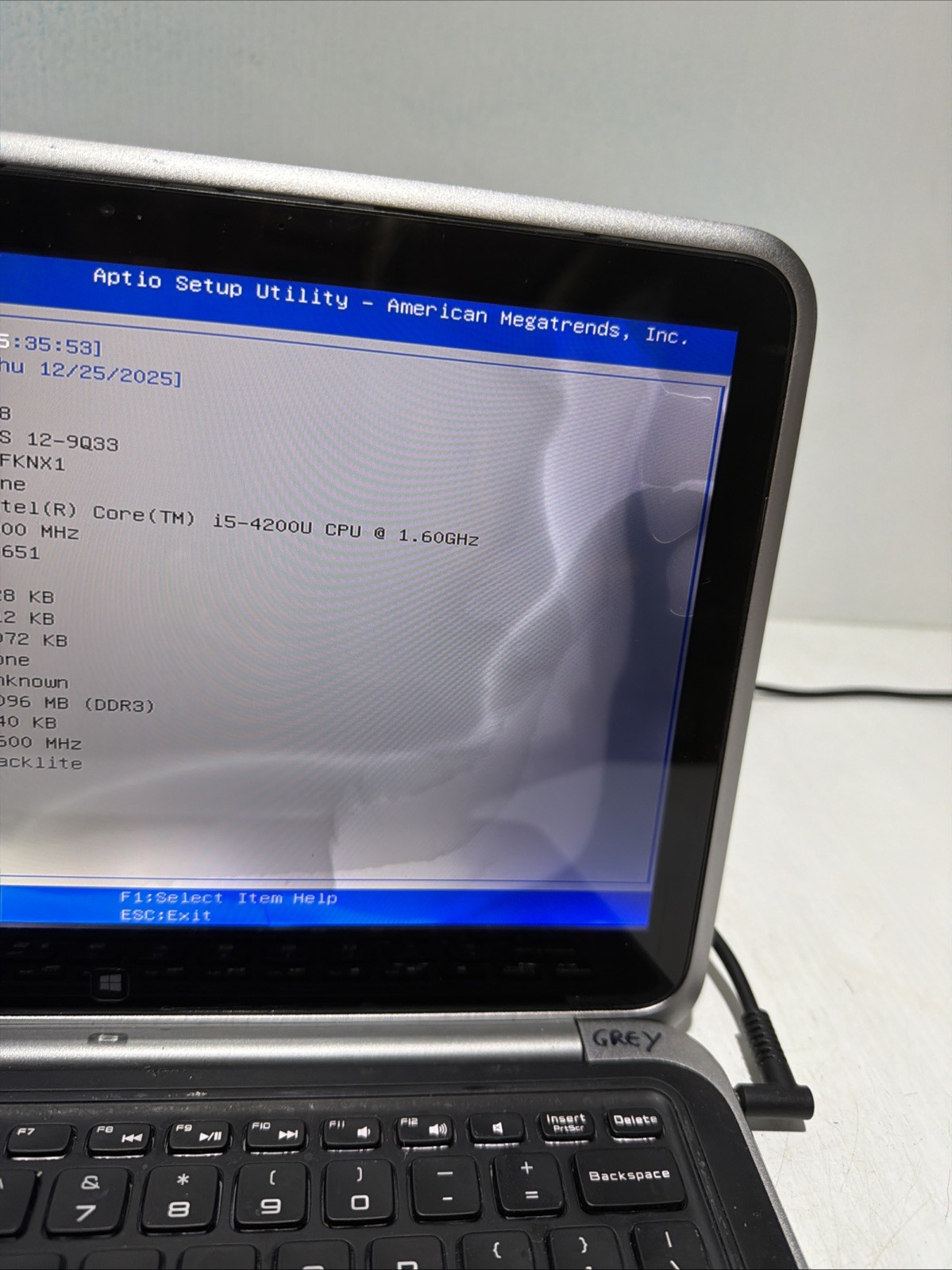 Dell XPS 12-9Q33 Laptop i5-4200u 4gb Ram No Drives Boots Bios Water DMG