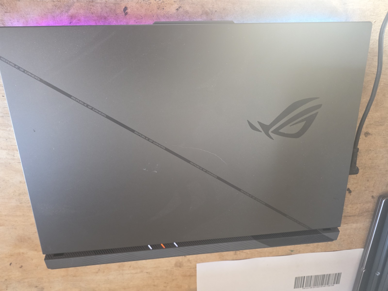 Asus G814JVR-IS96 18″ QHD+ IPS Intel i9-14900HX RTX 4060 32GB DDR5 1TB SSD Key