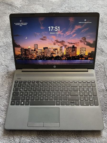 HP 255 G8 15.6 inch (256GB SSD, AMD Ryzen 5 5500U, 2.10GHz, 8GB RAM) Laptop