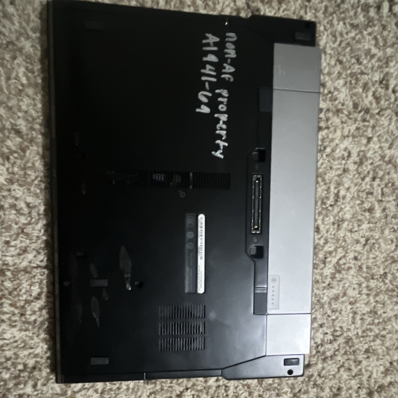 Dell Latitude E6410 14″ i5 2.40GHz 4GB RAM 250GB HDD Webcam Black
