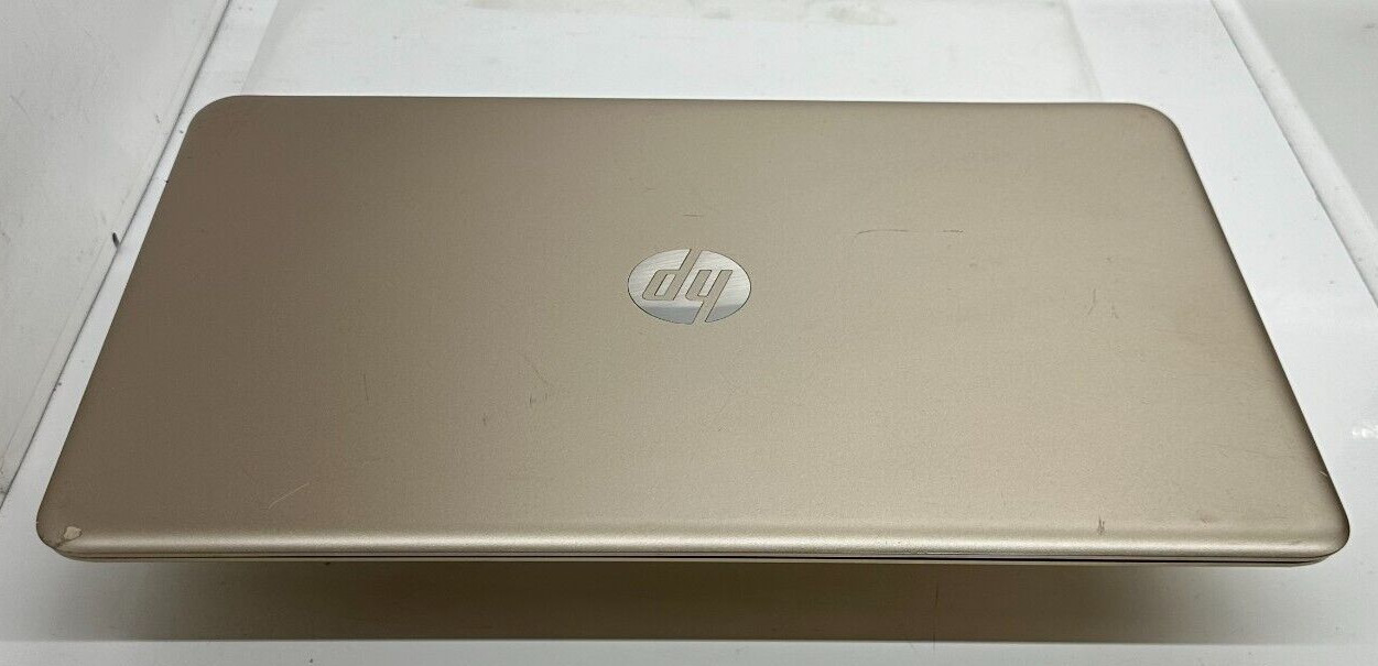 HP PAVILION15-AW003CY AMD A9-9410 RADEON R5@2.90GHz 6GB RAM 1TB HDD WIN-11P*READ