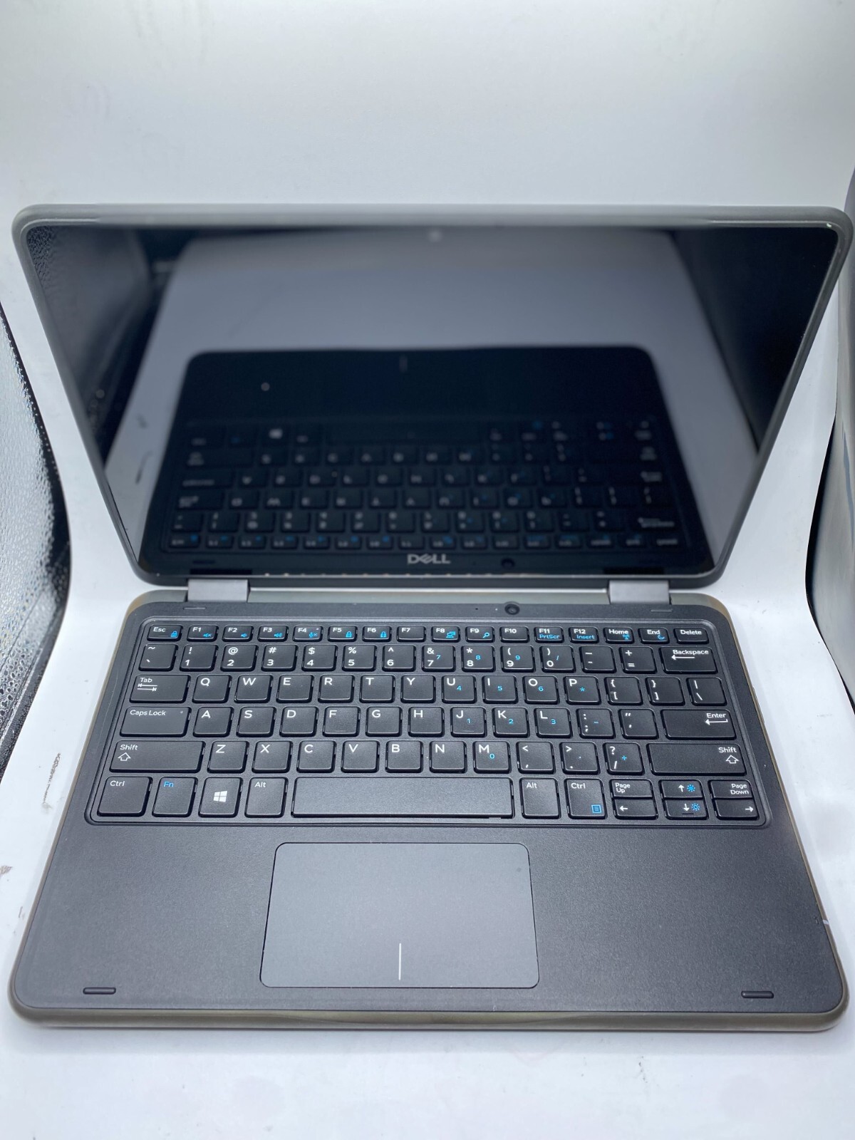 Dell Latitude 3190 2-IN-1 Pentium N5030 CPU 1.10GHz 4GB RAM 128GB Windows 10 Pro