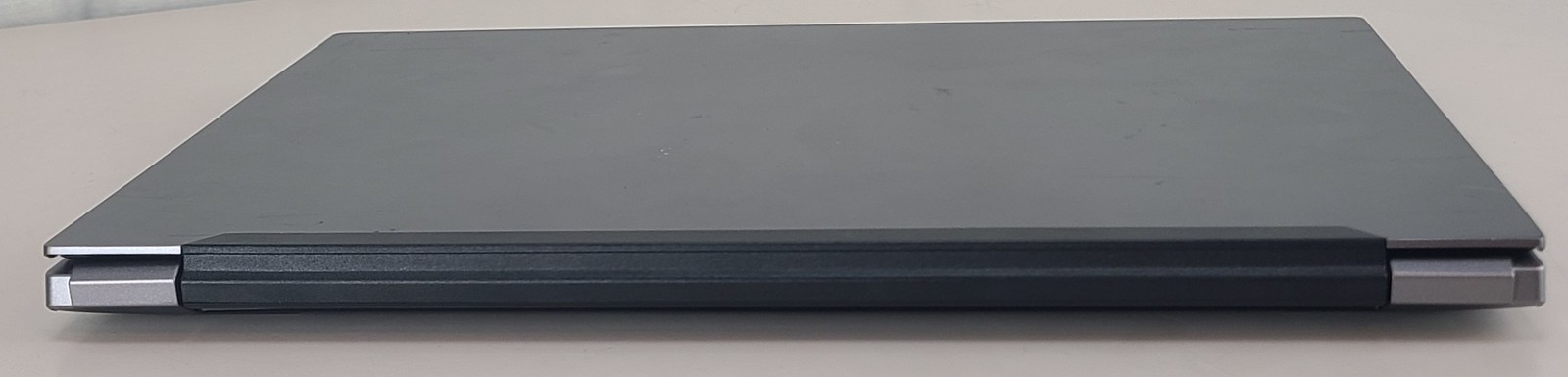 Clone Laptop Intel Core i7-10510U 1.80 GHz 16GB NO SSD/OS/AC ADAPTER