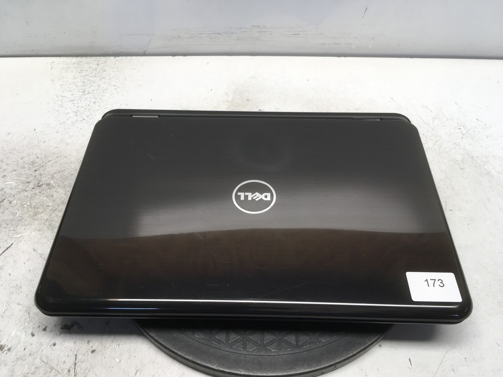 Dell Inspiron N4110 Intel Pentium B940 2GHz 4 GB NO HDD No Batt