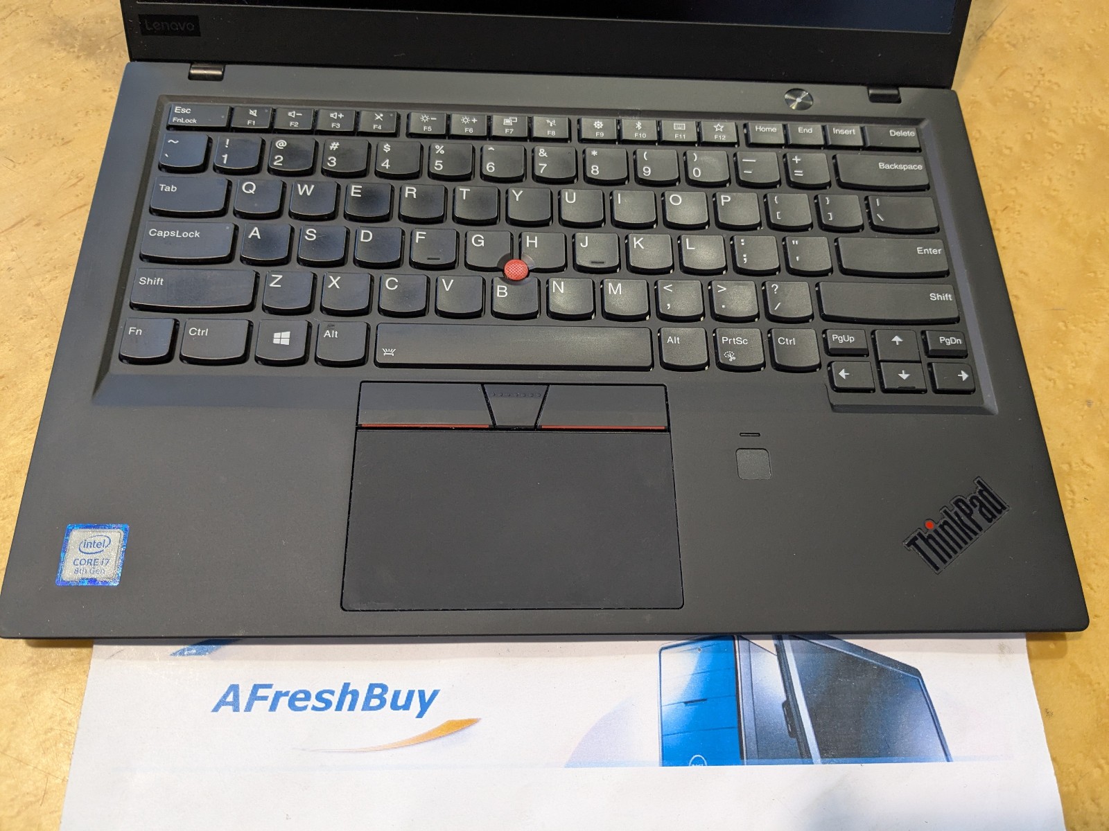 Lenovo ThinkPad X1 Carbon 6th Gen 14″ i7-8550U 1.8GHz 8GB Ram 256GB SSD No OS/AC